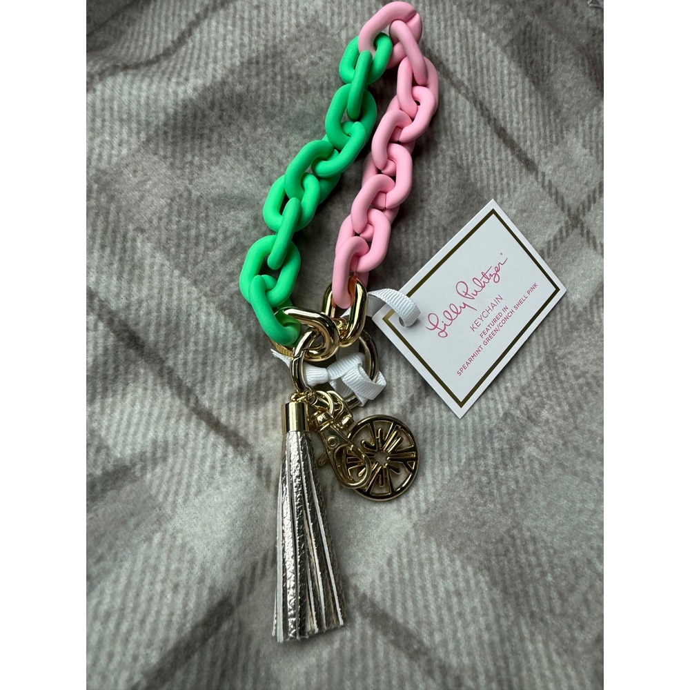 Lilly Pulitzer Keychain Spearmint Green Conch Shell Pink Resin Link Tassel New - Picture 5 of 7